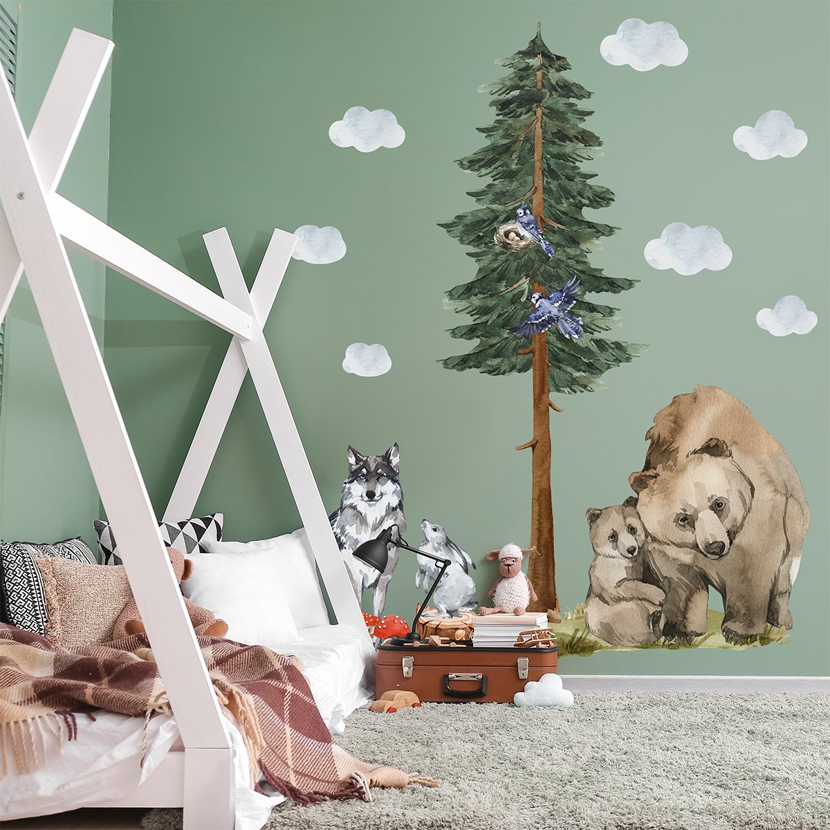 Duże naklejki na ścianę do pokoju dziecięcego z lasem i zwierzętami leśnymi