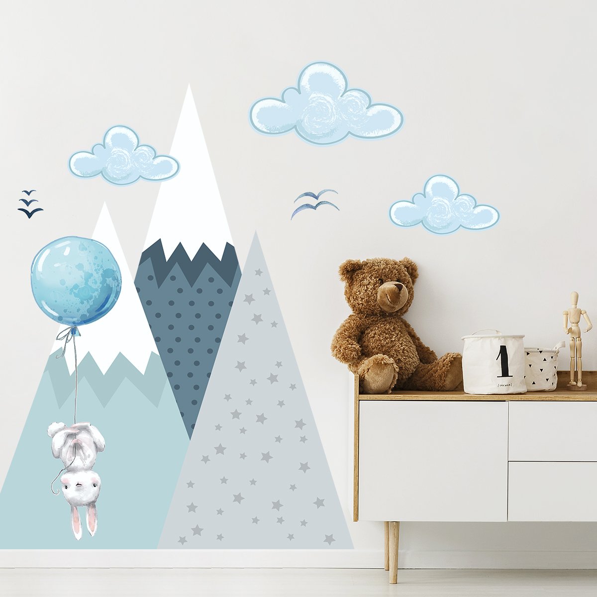 Naklejka dla dzieci skandynawskie góry i latające króliki#kolor_niebieski