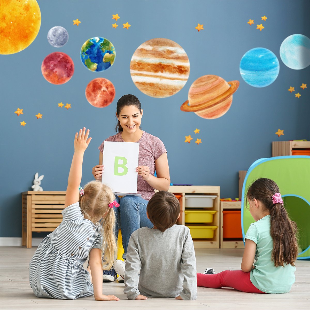 Duże naklejki na ścianę do przedszkola układ słoneczny, planety, mars, słońce, ziemia, jupiter i gwiazdy