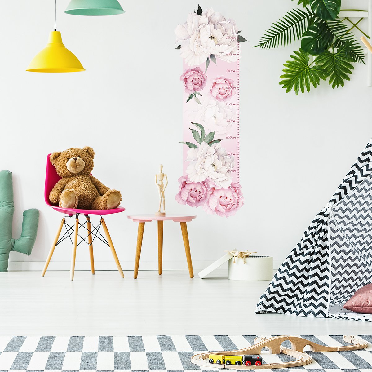 Naklejka na ścianę miarka wzrostu do pokoju dziewczynki - rózowe i białe kwiatki#kolor_rozowy