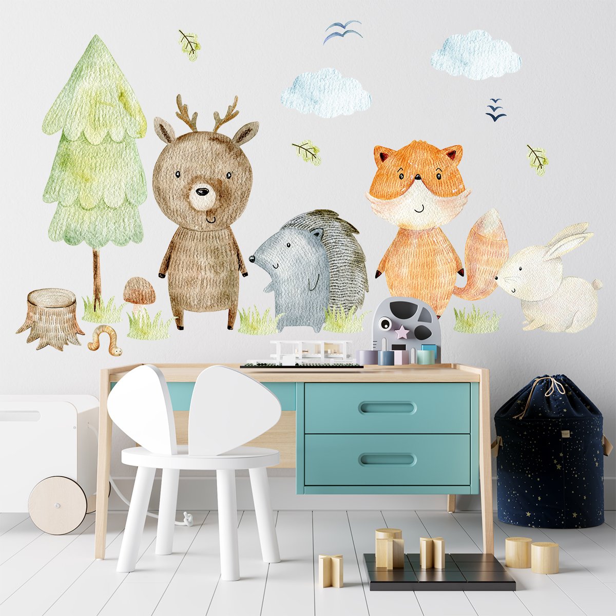 Naklejki na ścianę dla chłopca - las i zwierzęta leśne