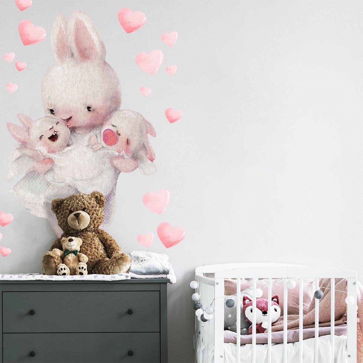Duże naklejki na ścianę trzy króliki i różowe serca  do pokoju dziecięcego