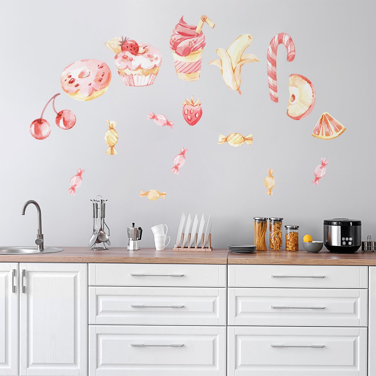 Naklejki na ścianę do kuchni ze słodyczami i owocami