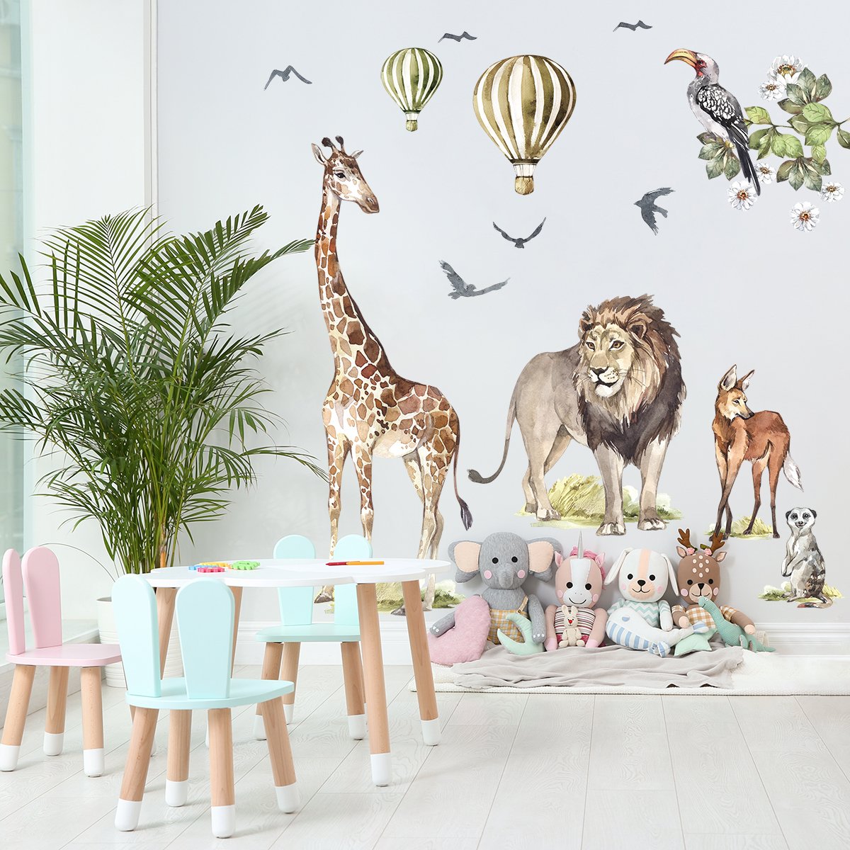 Naklejka na ścianę do przedszkola - żyrafa i lew