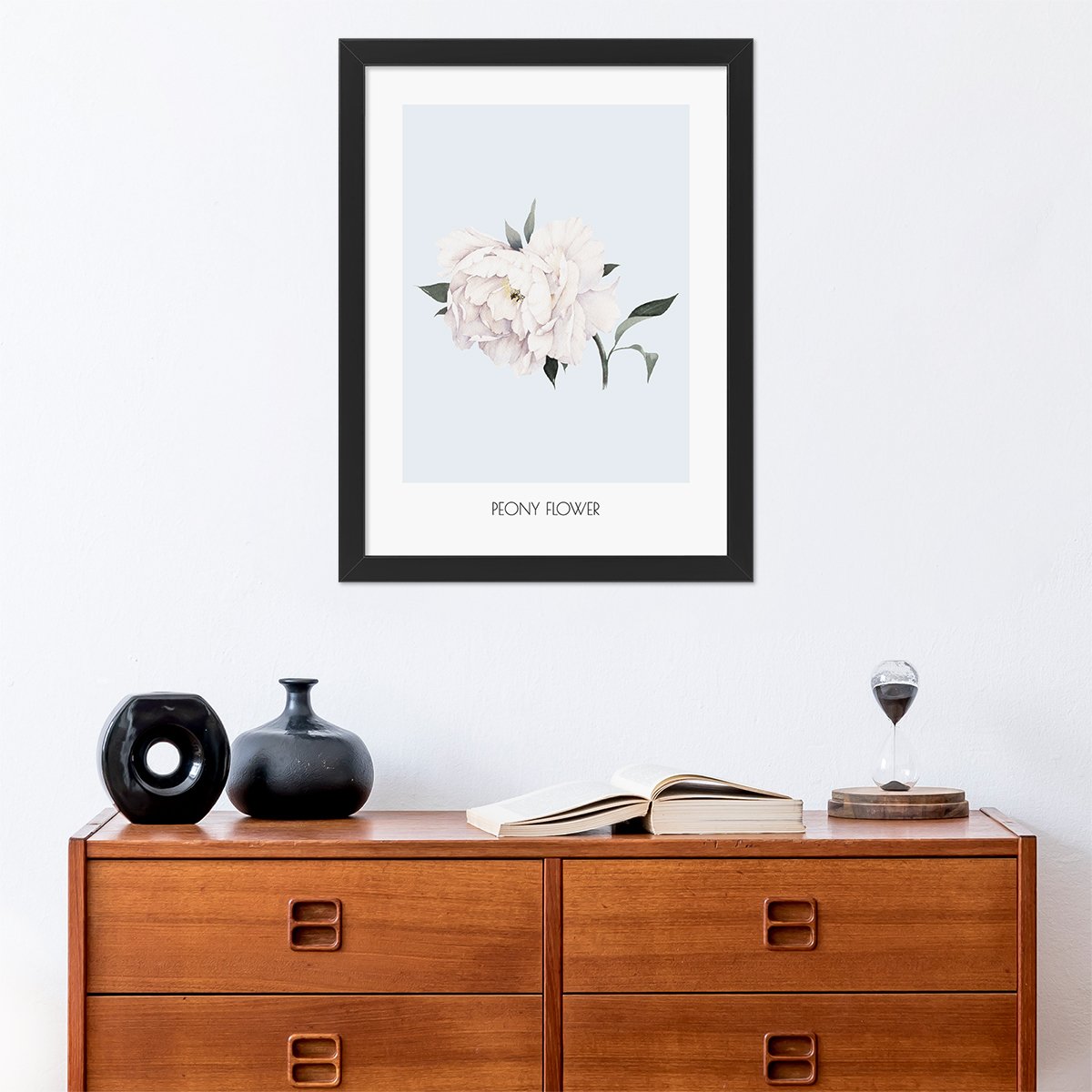Plakat do przedpokoju z kwiatem piwonii w czarnej ramie#kolor_niebieski