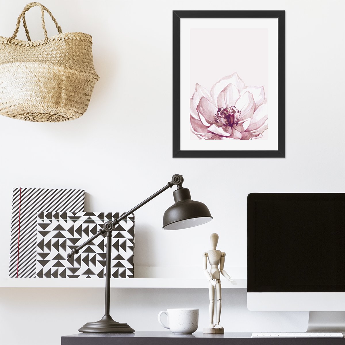 Plakat z czarna ramka do biura rośliny#kolor_rozowy