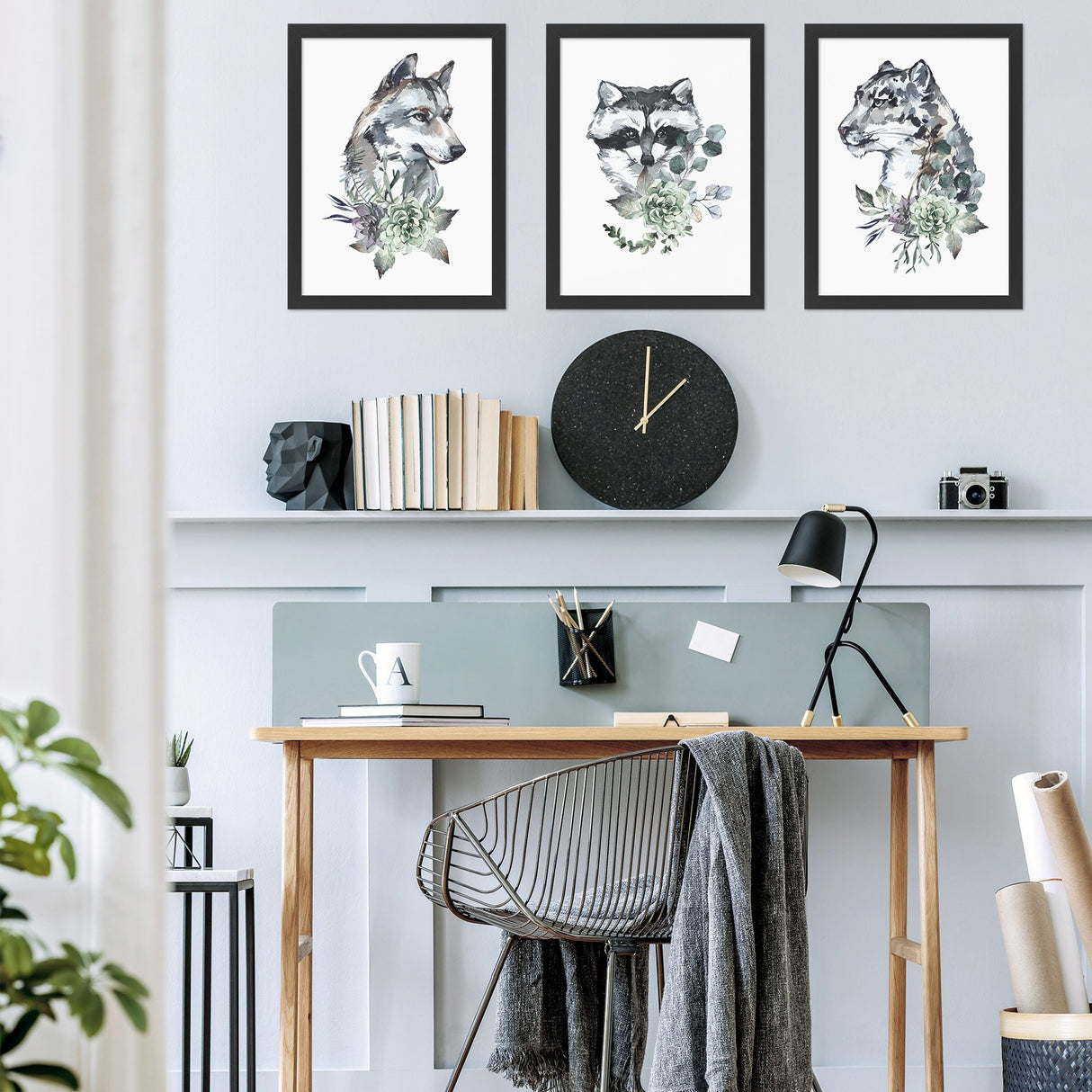Plakaty do salonu w czarnej ramie - zwierzęta leśne i rośliny