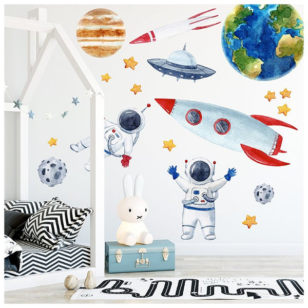Naklejki na ścianę dla dzieci z Ziemią, promem kosmicznym i ufo - inspiracje