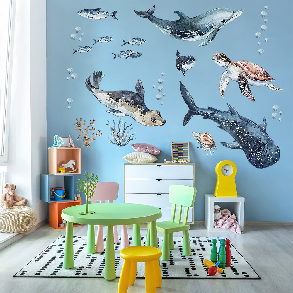 Naklejki ryby i zwierzęta morskie naklejone na ścianie w przedszkolu z kolekcji Ocean Animals