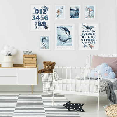Galeria plakatów z oceanem do pokoju dziecięcego - komplet siedmiu plakatów z ramkami#ramka_biala