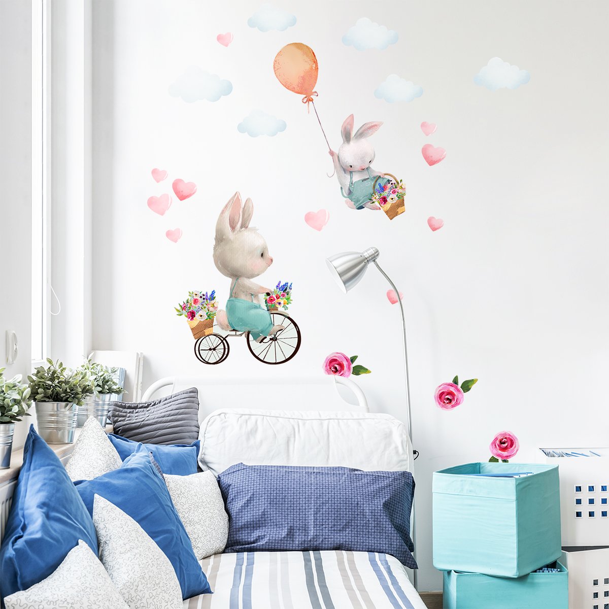 Naklejka na ścianę do pokoju dziecięcego królik, kwiaty i chmury