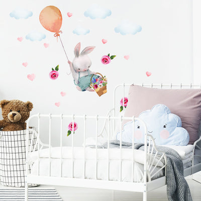 Naklejka na ścianę dla dziewczynki królik z balonem i kwiatami
