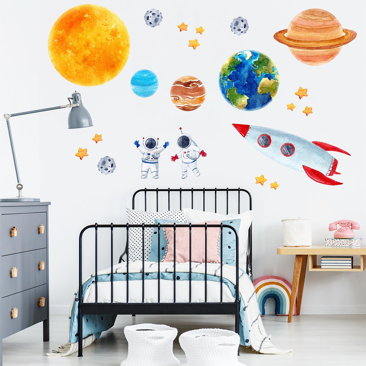 Naklejki na ścianę do pokoju chłopca słońce, rakieta kosmiczna, kosmos  i planety