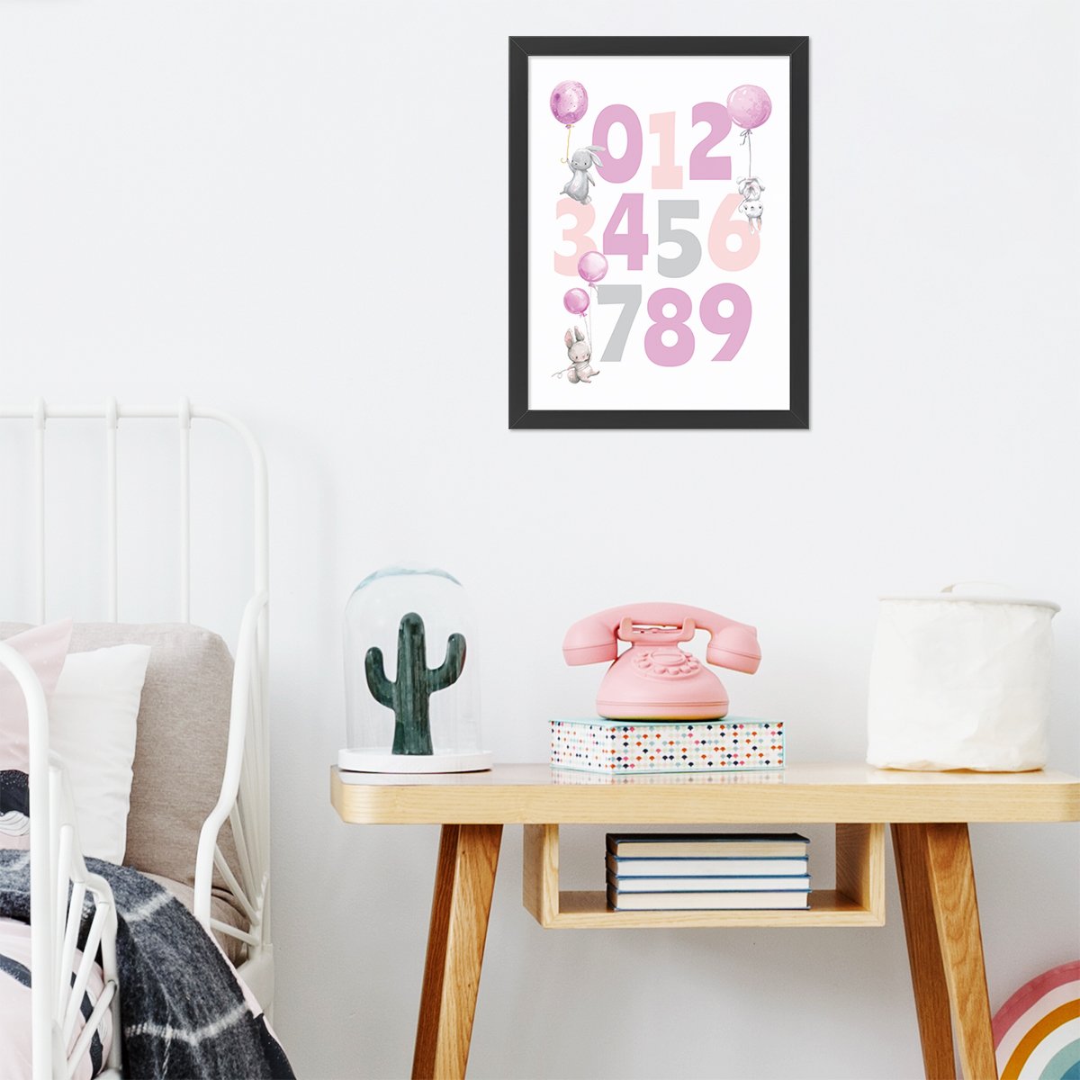 Plakaty dla dzieci różowe cyfry w pokoju małej dziewczynki#kolor_rozowy