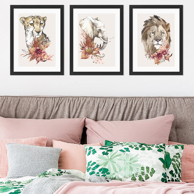 Plakaty do sypialni ze zwierzętami Afryki gepardem, słoniem i lwem w czarnych ramach